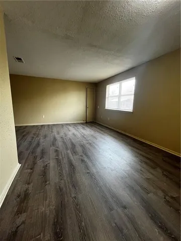 $1,395 | 948 East Monterey Court, Unit A, Gretna, LA 70056