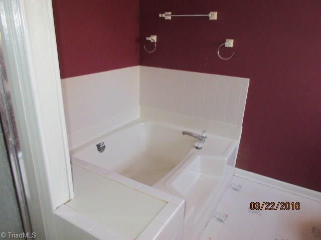 5815 Appling Road High Point, NC 27263 - Photo 12 of 16 Garden tub in MBath