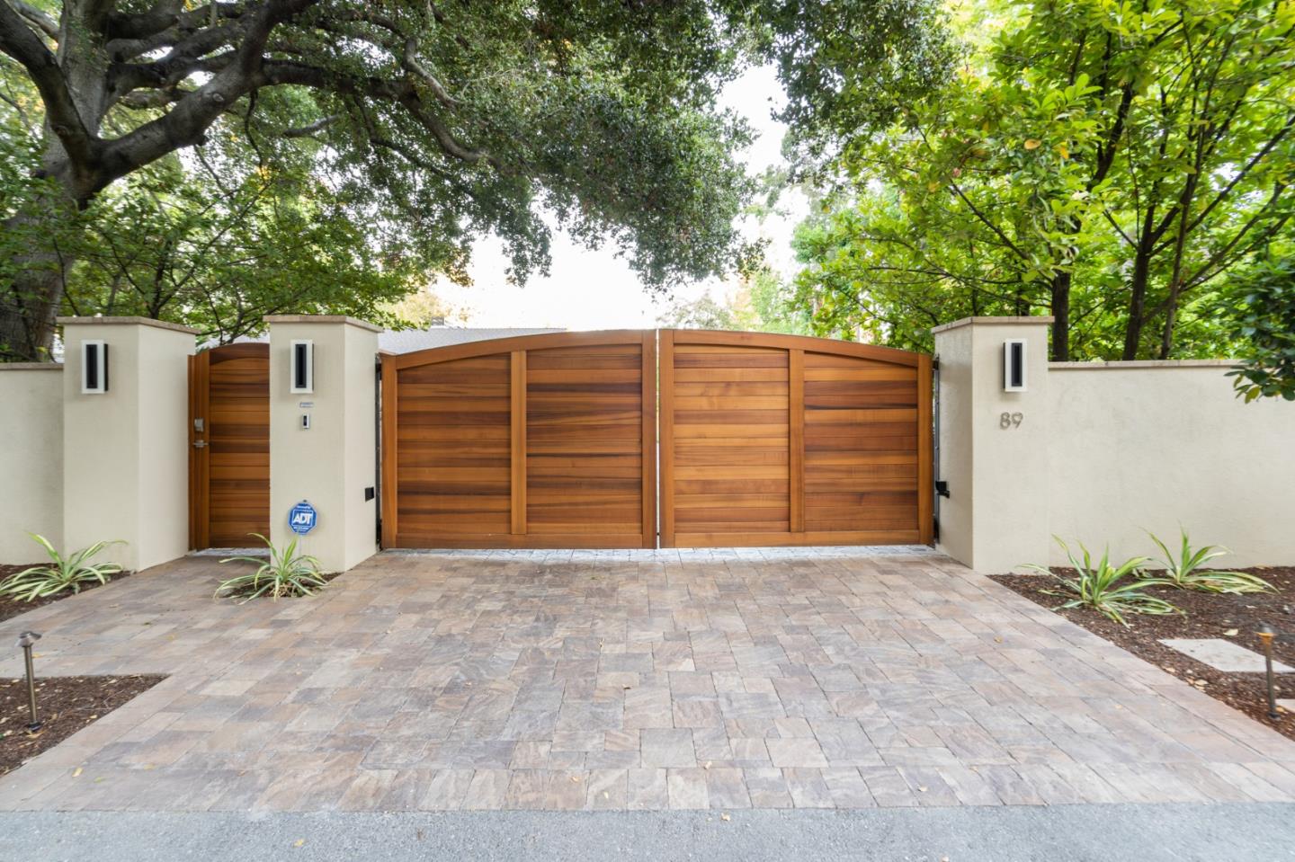 89 Selby Lane Atherton, CA 94027 - Photo 42 of 59 a view of a house