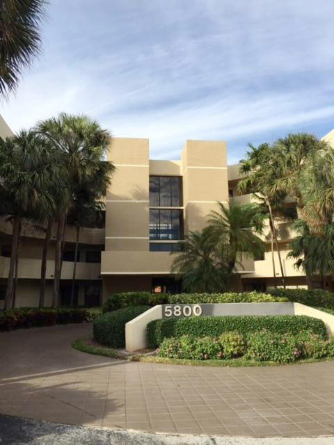 5800 Camino Del Sol, Unit 103 Boca Raton, FL 33433 - Photo 2 of 25 Contemporary Style Building