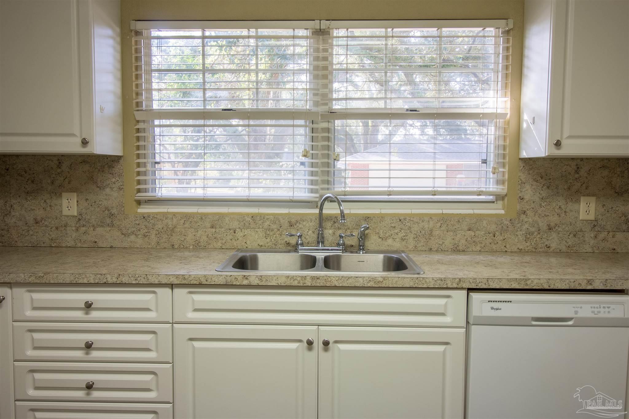2501 Copter Road Pensacola, FL 32514 - Photo 11 of 42 Gallery Image 11