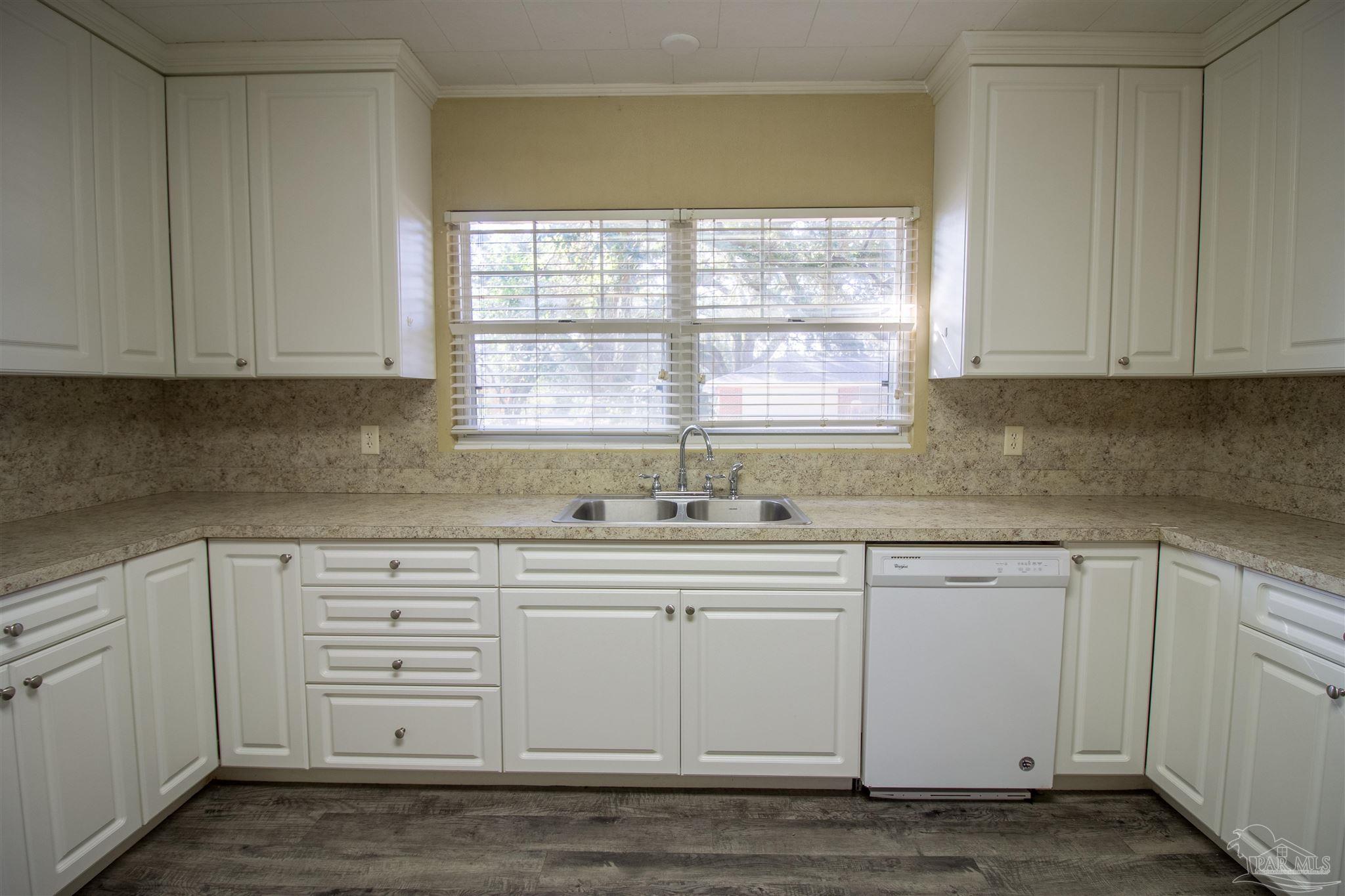 2501 Copter Road Pensacola, FL 32514 - Photo 12 of 42 Gallery Image 12