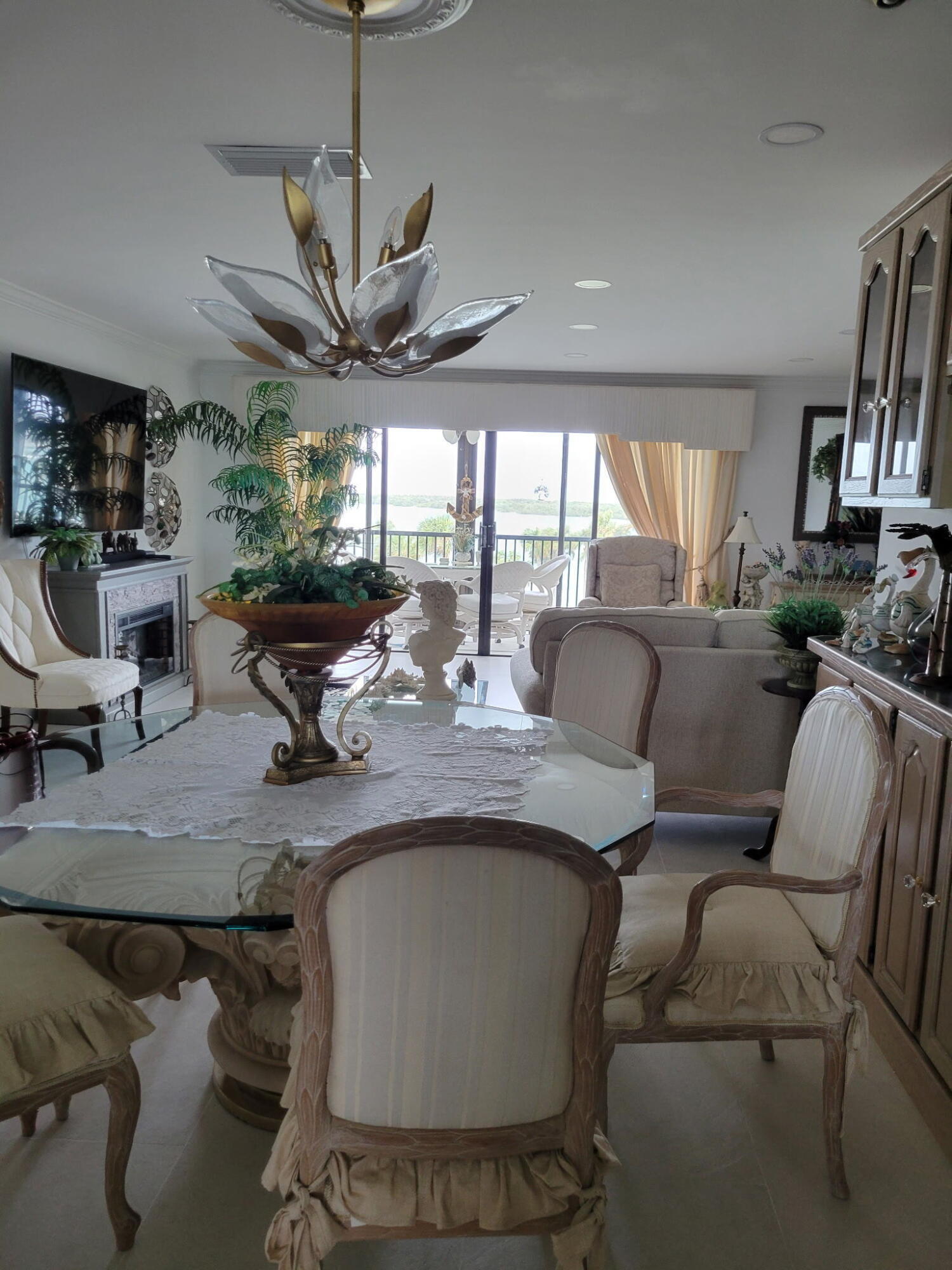 200 Intracoastal Place, Unit 404 Jupiter, FL 33469 - Photo 12 of 95 dining room open to LR and balcony