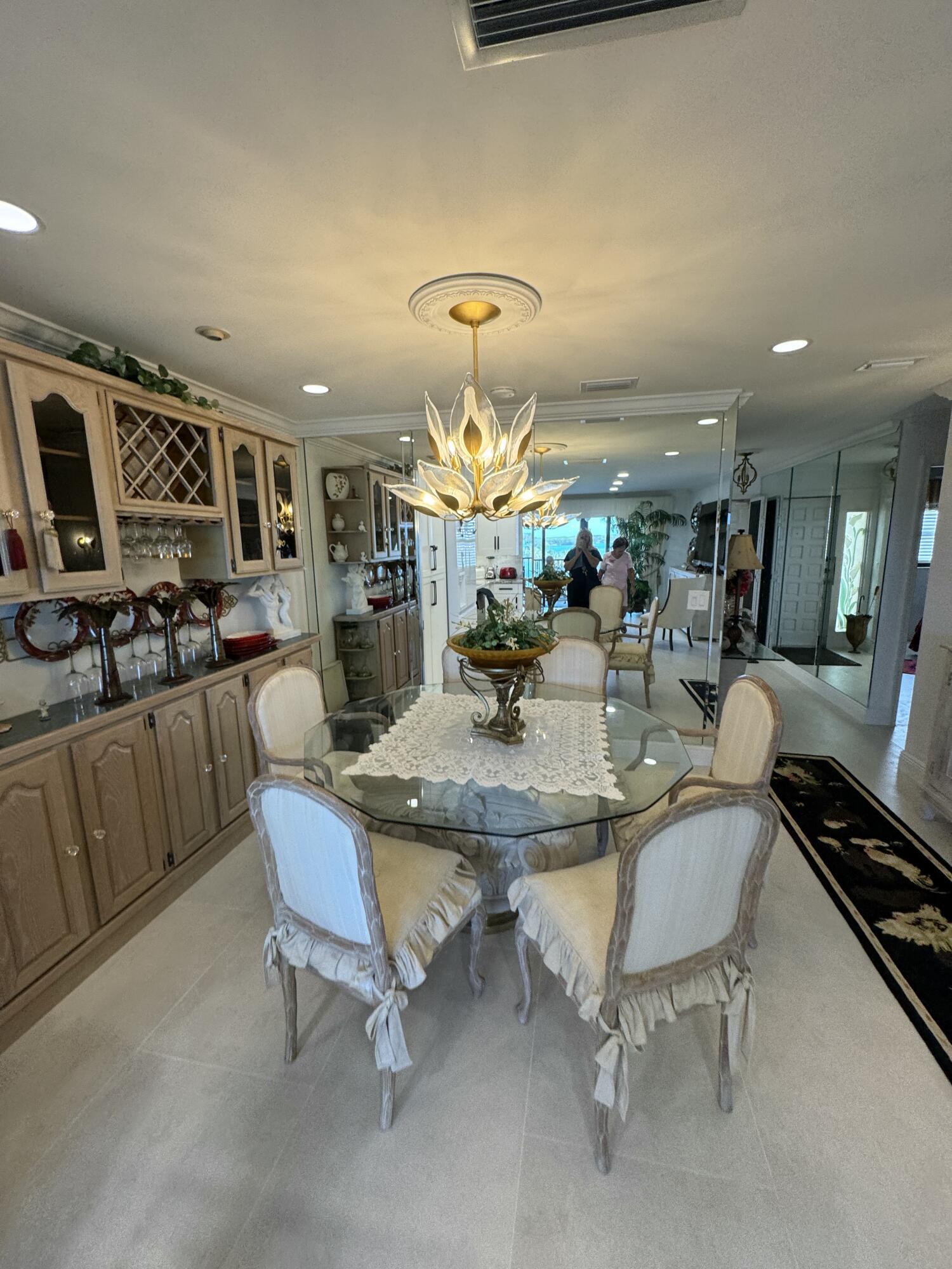 200 Intracoastal Place, Unit 404 Jupiter, FL 33469 - Photo 13 of 95 dining room