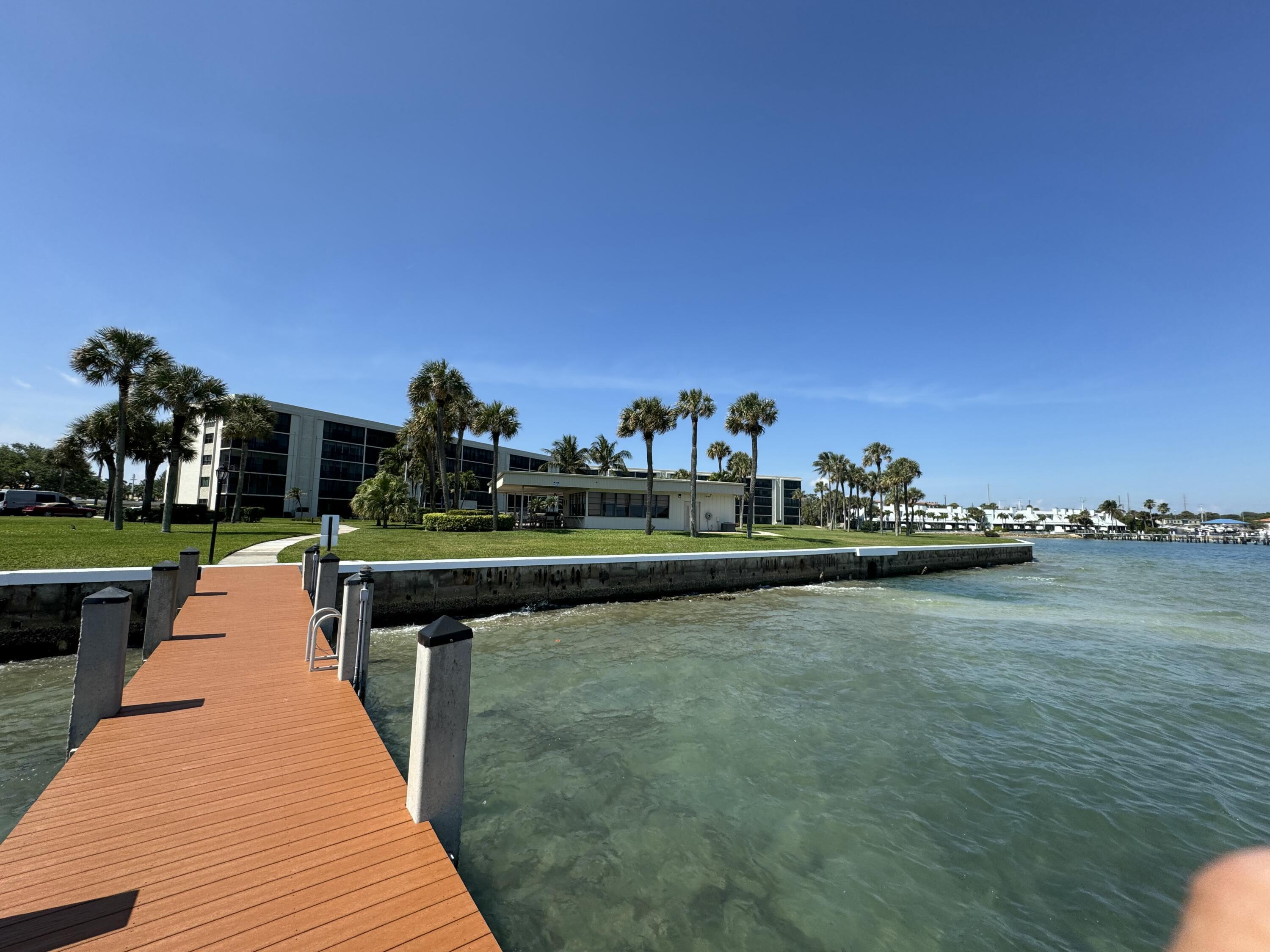 200 Intracoastal Place, Unit 404 Jupiter, FL 33469 - Photo 4 of 95 community dock