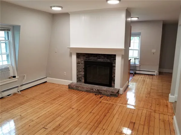 $3,100 | 8 Cady Street, Unit 3, Providence, RI 02903