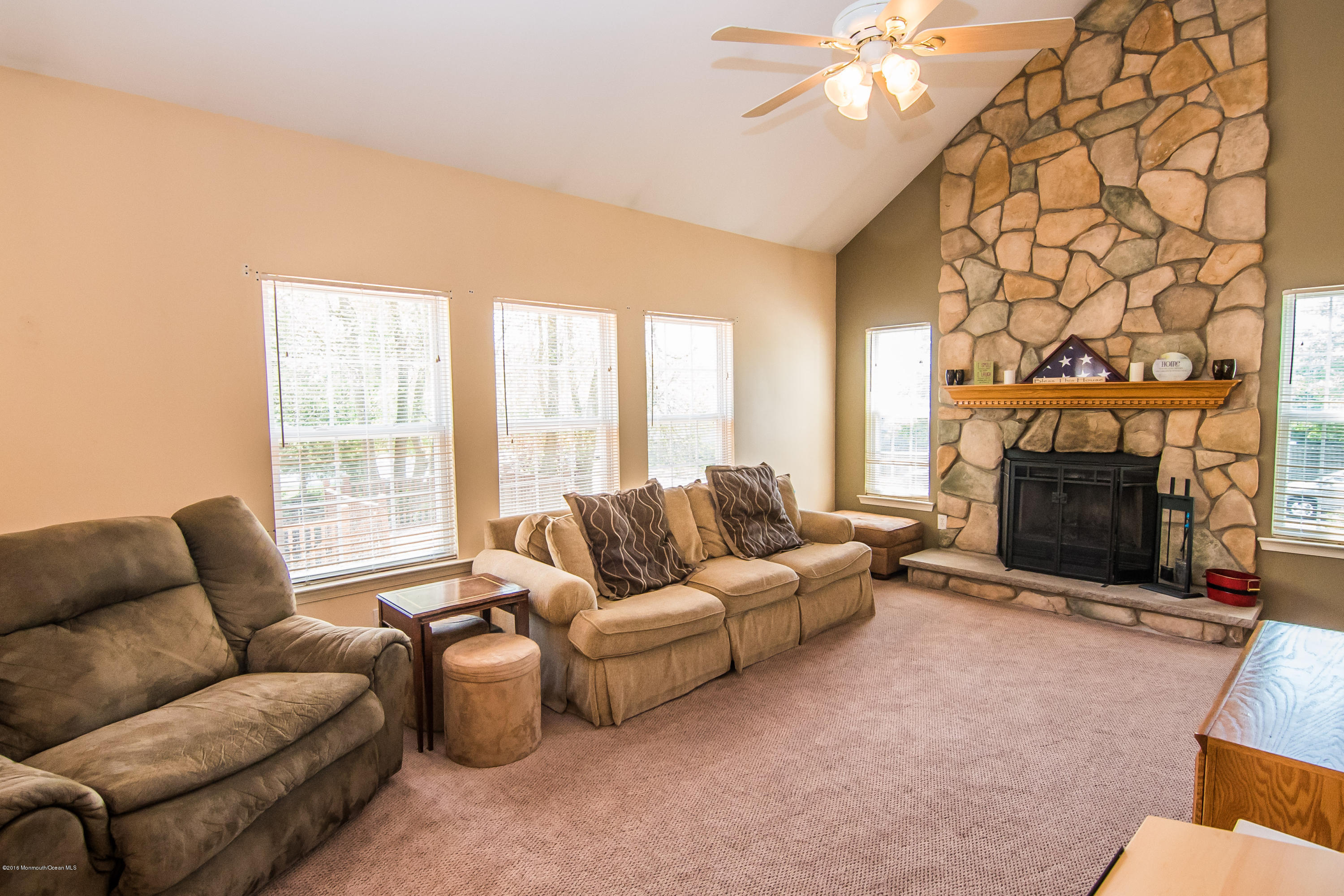 111 Valley Road Jackson, NJ 08527 - Photo 9 of 40 Family Room