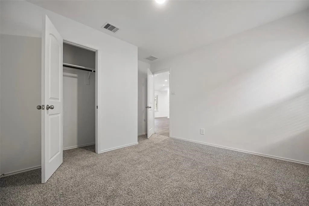 24346 Elmwood Falls Dr Spring Spring, TX 77373 - Photo 13 of 19