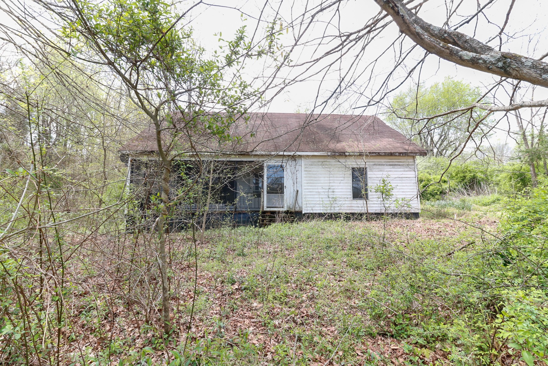 1075 Les Brown Road Bethpage, TN 37022 - Photo 2 of 3 Gallery Image 2
