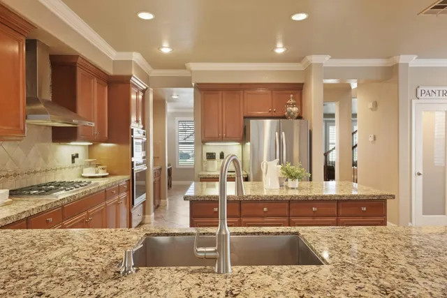 $724,900 | 2246 Katzakian Way, Lodi, CA 95242