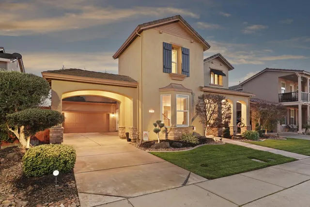 $724,900 | 2246 Katzakian Way, Lodi, CA 95242