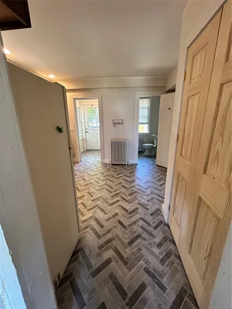 $4,200 | 24 Arnold Avenue, West Babylon, NY 11704