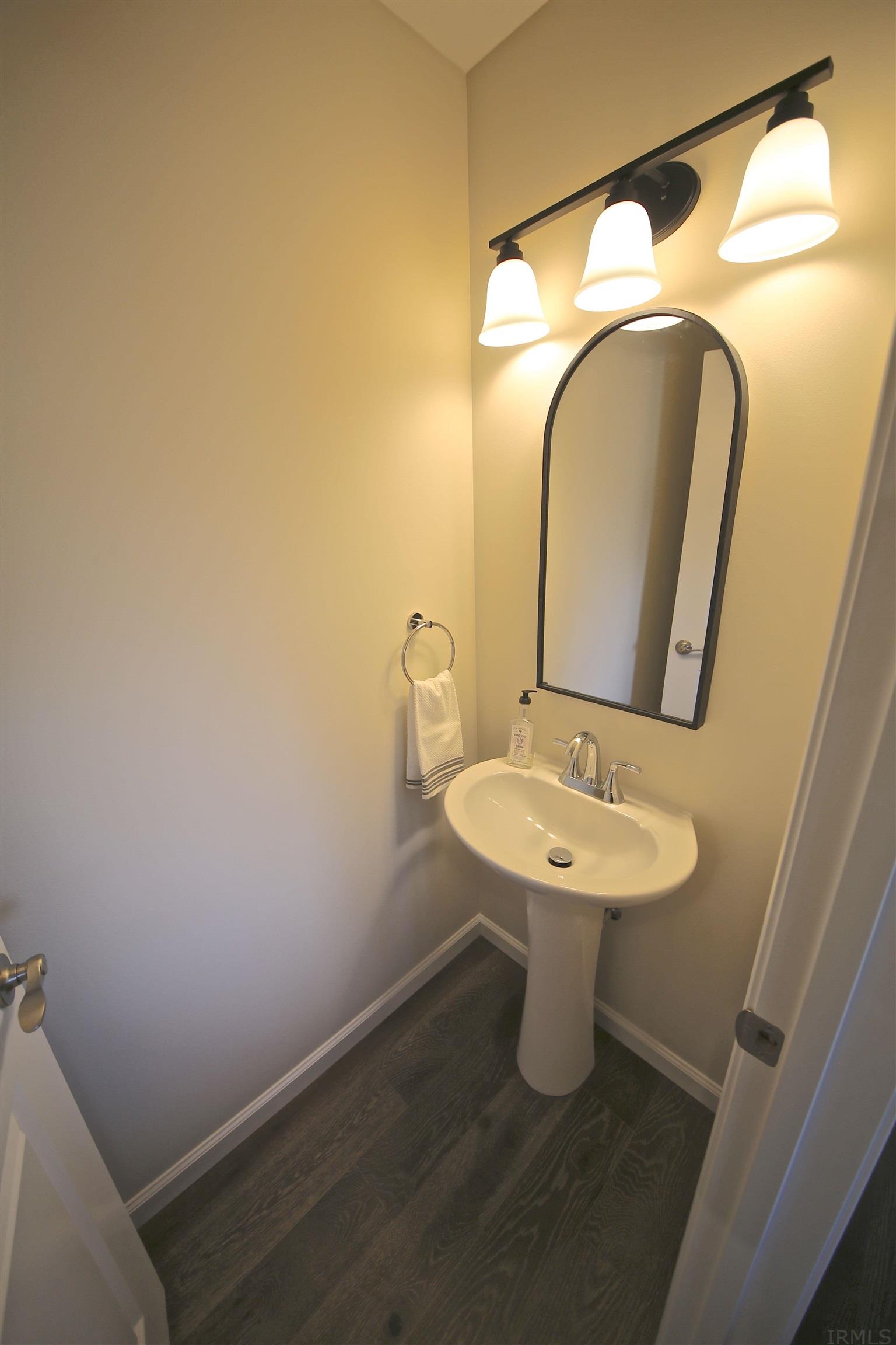 700 East Dillman Road Bloomington, IN 47401 - Photo 20 of 26