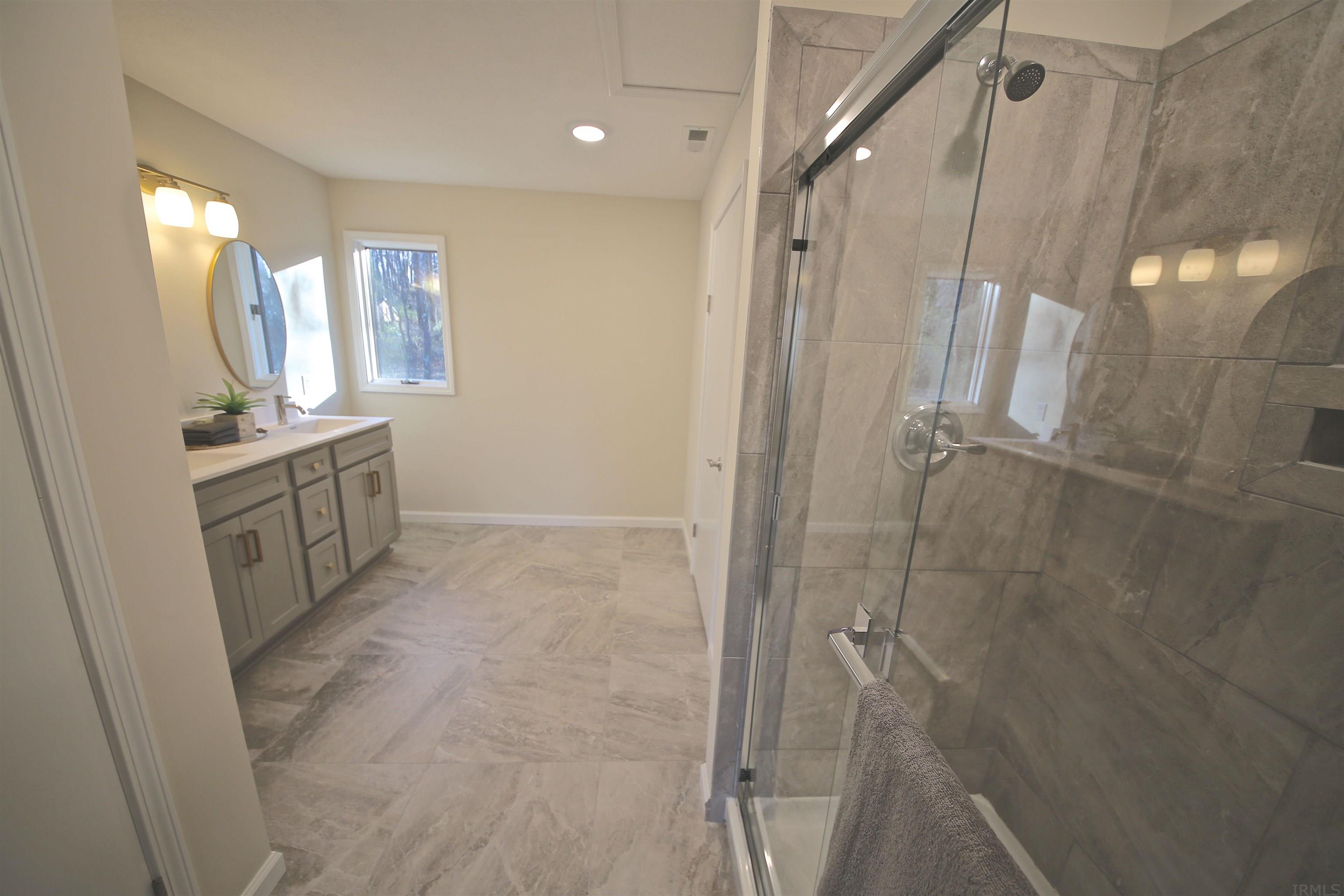 700 East Dillman Road Bloomington, IN 47401 - Photo 10 of 26