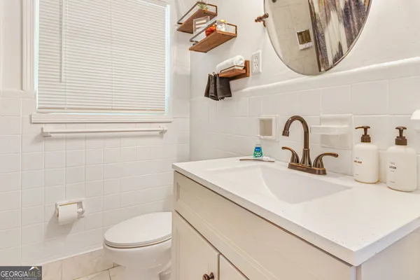 $3,200 | 2100 Cascade Road, Atlanta, GA 30311