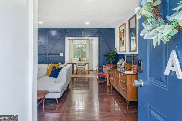 $3,200 | 2100 Cascade Road, Atlanta, GA 30311