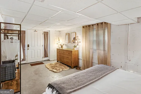 $3,200 | 2100 Cascade Road, Atlanta, GA 30311