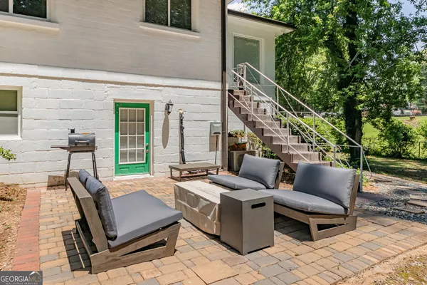 $3,200 | 2100 Cascade Road, Atlanta, GA 30311