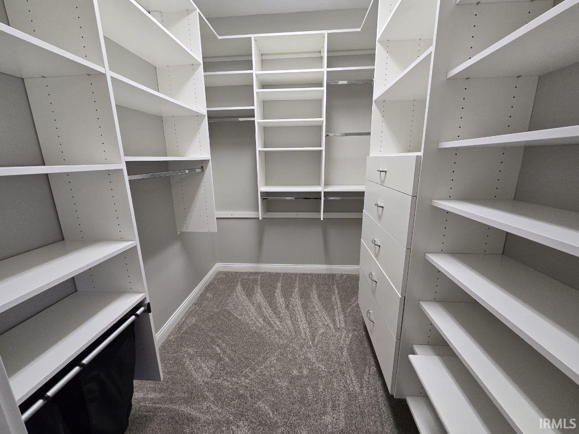 2218 Crystal Drive, Unit 11 Marion, IN 46952 - Photo 11 of 14