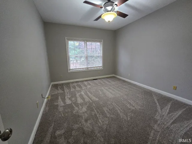 $250,000 | 2218 Crystal Drive, Unit 11, Marion, IN 46952