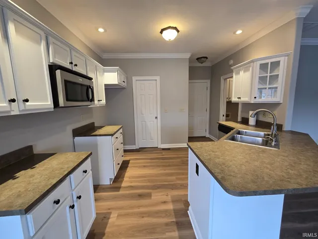 $250,000 | 2218 Crystal Drive, Unit 11, Marion, IN 46952