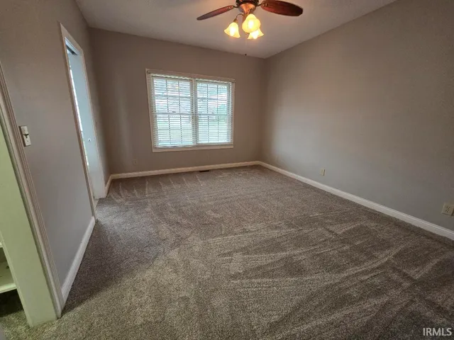 $250,000 | 2218 Crystal Drive, Unit 11, Marion, IN 46952