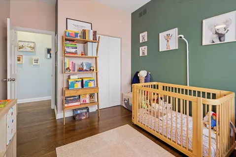 $775,000 | 2024 West Iowa Street, Unit 3B, Chicago, IL 60622
