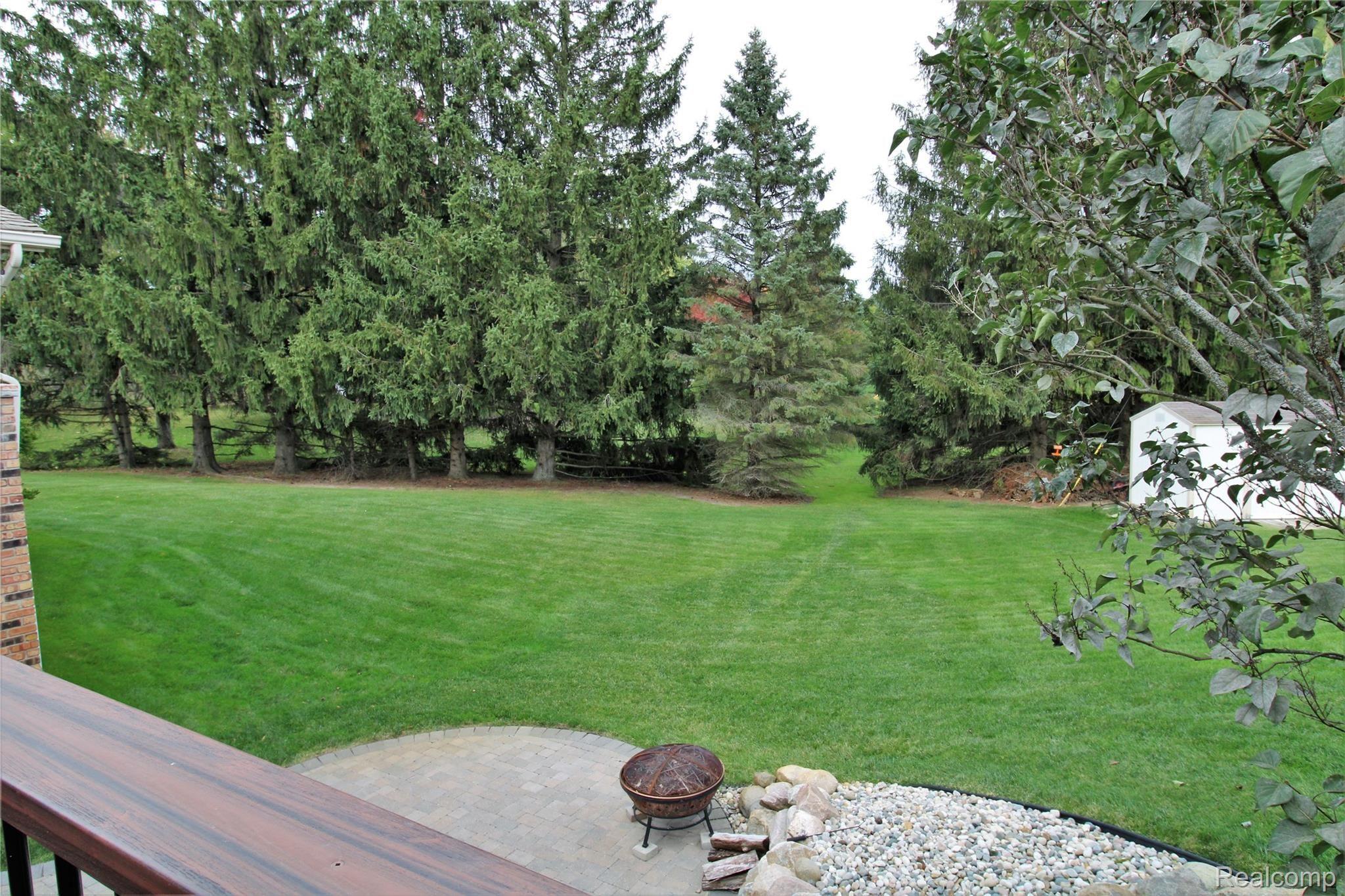 8350 Allen Road Clarkston, MI 48348 - Photo 35 of 38 IMG_2580.JPG