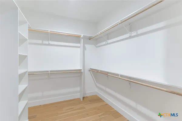 $1,295,000 | 477 Willow Moon Ranch Road, Crawford, TX 76638