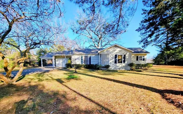 $134,000 | 210 North King Street, Winnfield, LA 71483