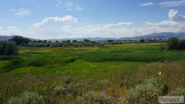 $300,000 | 4650 South 1400 West, Preston, ID 83263