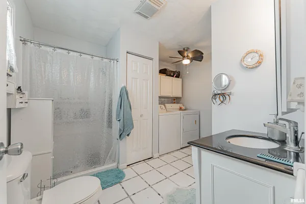 $69,900 | 5567 Patterson Bay Road, Bath, IL 62617