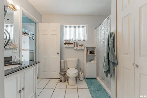 $69,900 | 5567 Patterson Bay Road, Bath, IL 62617