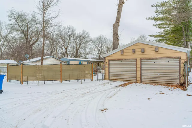 $69,900 | 5567 Patterson Bay Road, Bath, IL 62617