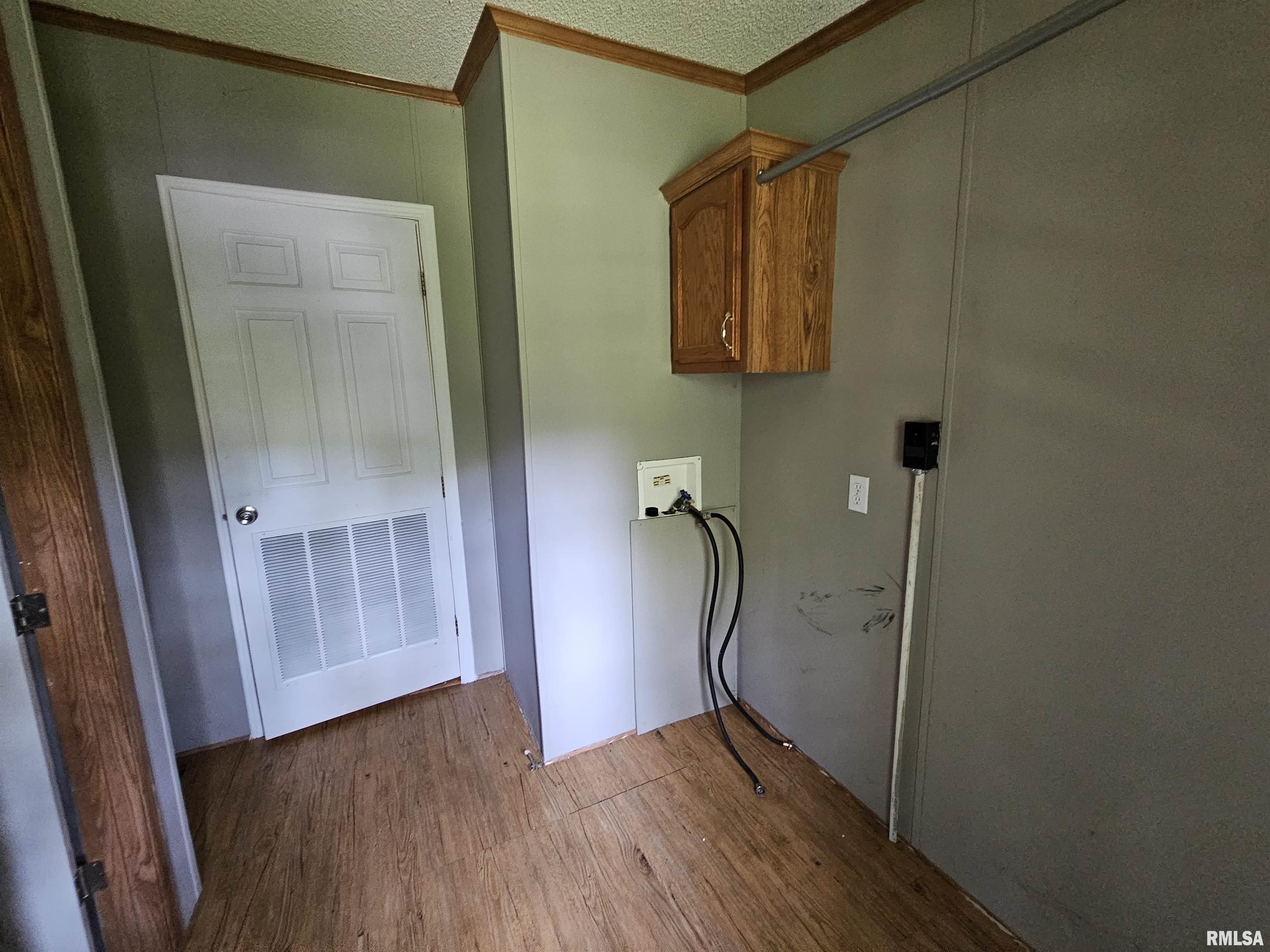 1119 Firecracker Road Jacksonville, IL 62650 - Photo 32 of 48