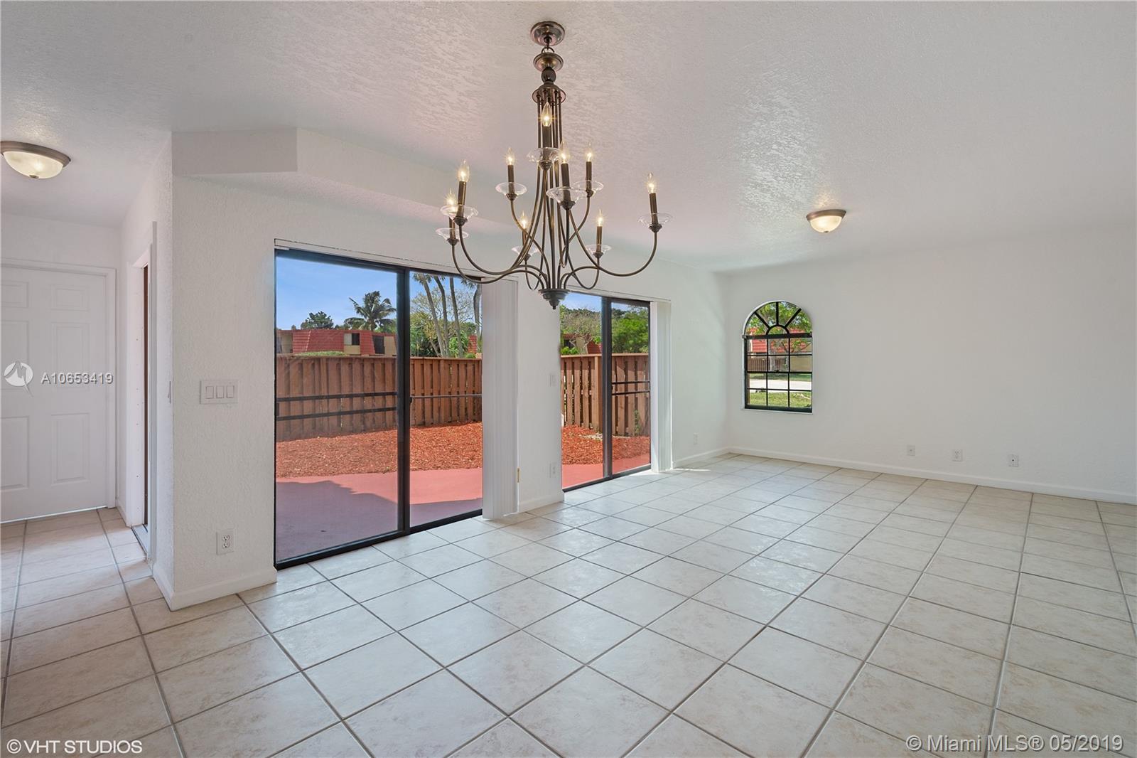 8195 Thames Boulevard, Unit D Boca Raton, FL 33433 - Photo 2 of 14