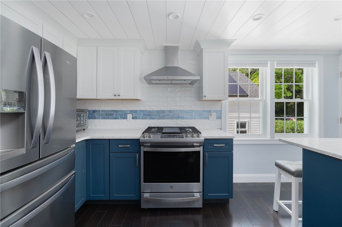 48 Progress Street Warwick, RI 02889 - Photo 12 of 48 Gallery Image 12
