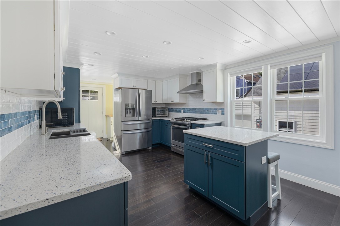 48 Progress Street Warwick, RI 02889 - Photo 10 of 48 Gallery Image 10