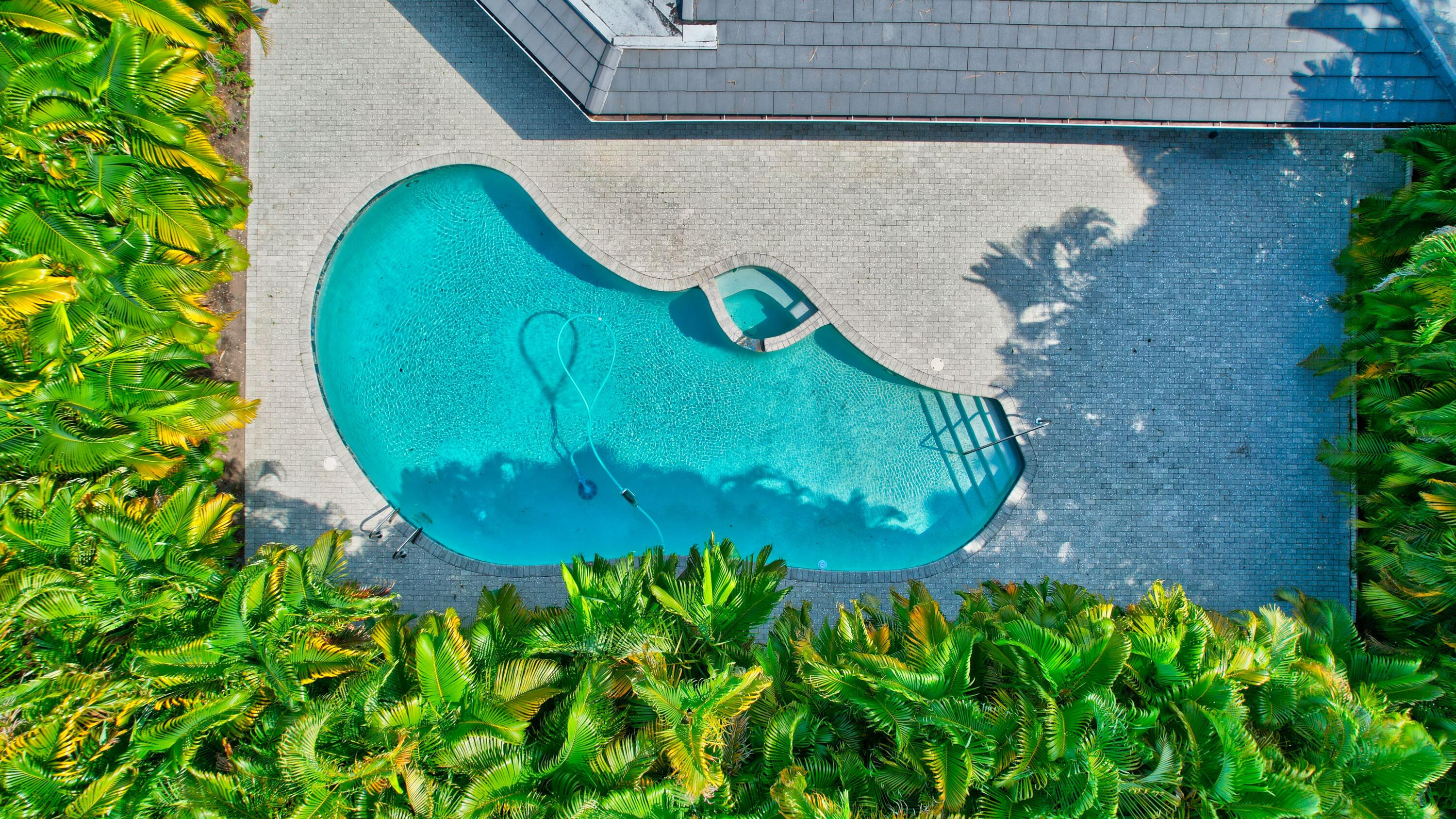 824 Foxpointe Circle Delray Beach, FL 33445 - Photo 24 of 36 Aerial/Pool/Patio