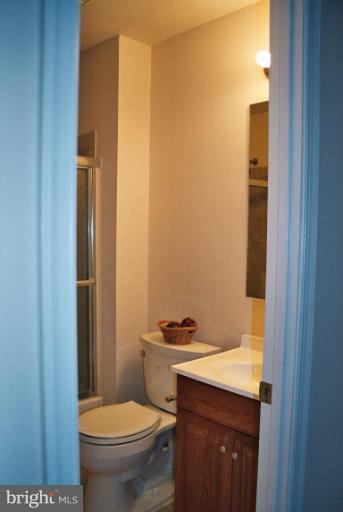 13209 Rippling Brook Drive Silver Spring, MD 20906 - Photo 12 of 18 Bath #3