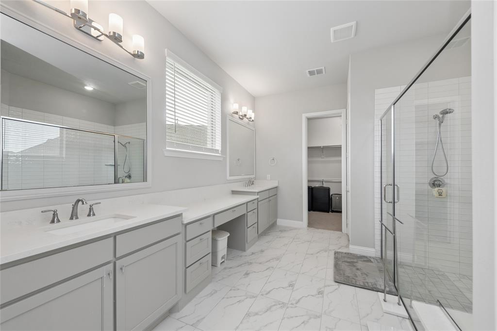 9562 Hickory Hill Road Frisco, TX 75035 - Photo 17 of 39