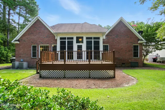$525,000 | 120 New River Drive, Hertford, NC 27944