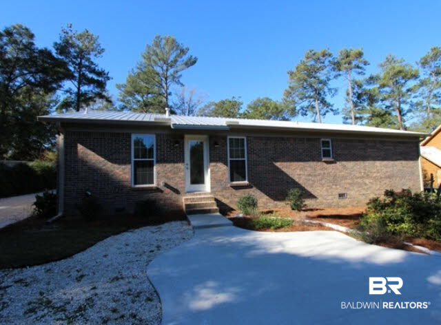 19426 Liberty Road Fairhope, AL 36532 - Photo 15 of 18 Back Patio
