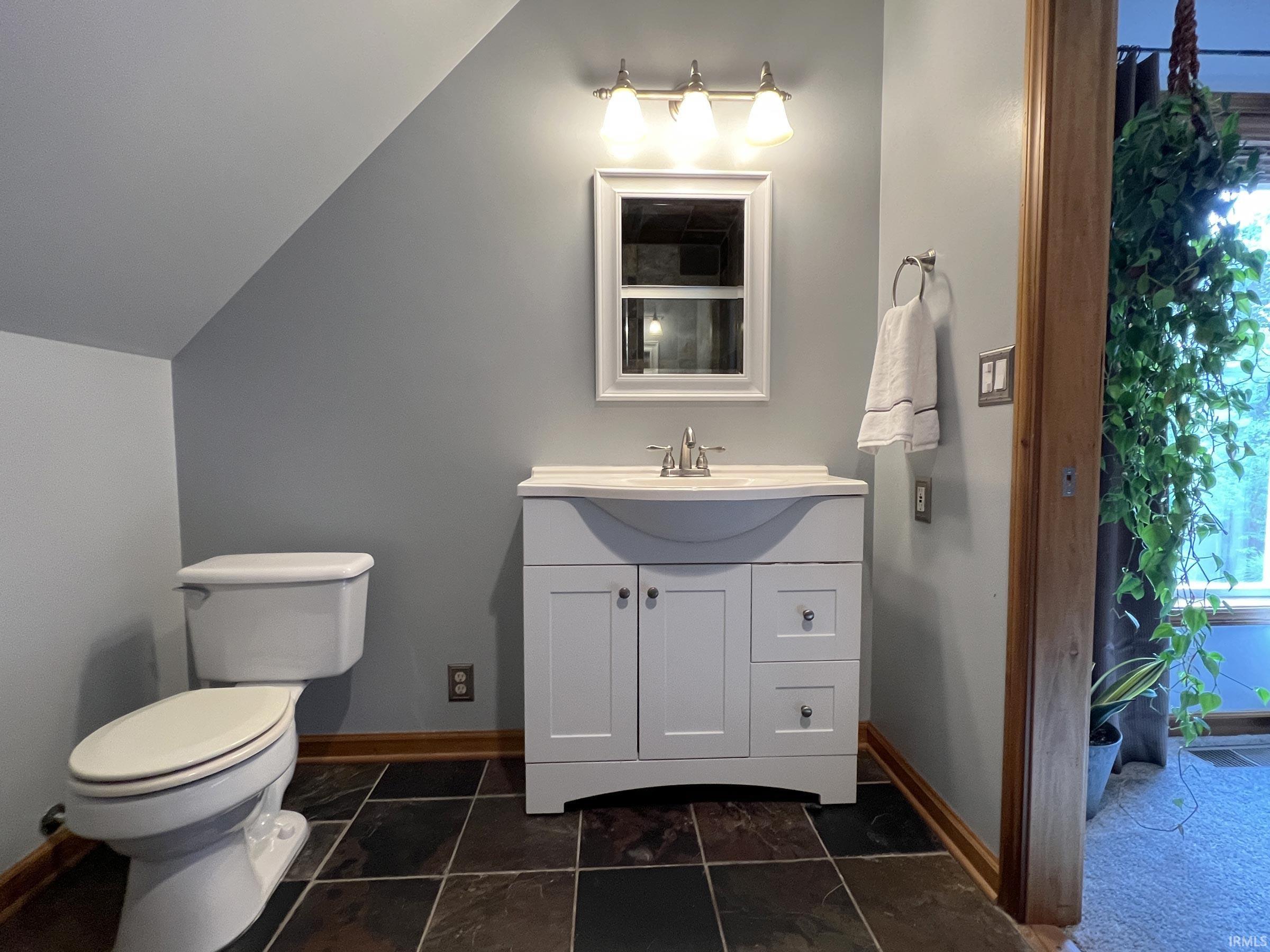 6000 South Tate Road Bloomington, IN 47401 - Photo 19 of 26