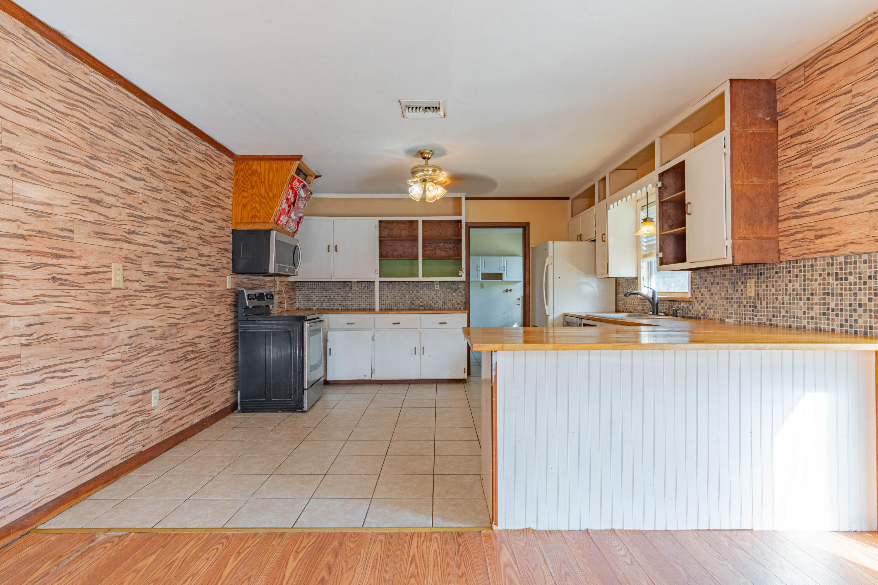 7700 East Timber Lane Inverness, FL 34453 - Photo 9 of 45 IMG00008-HDR