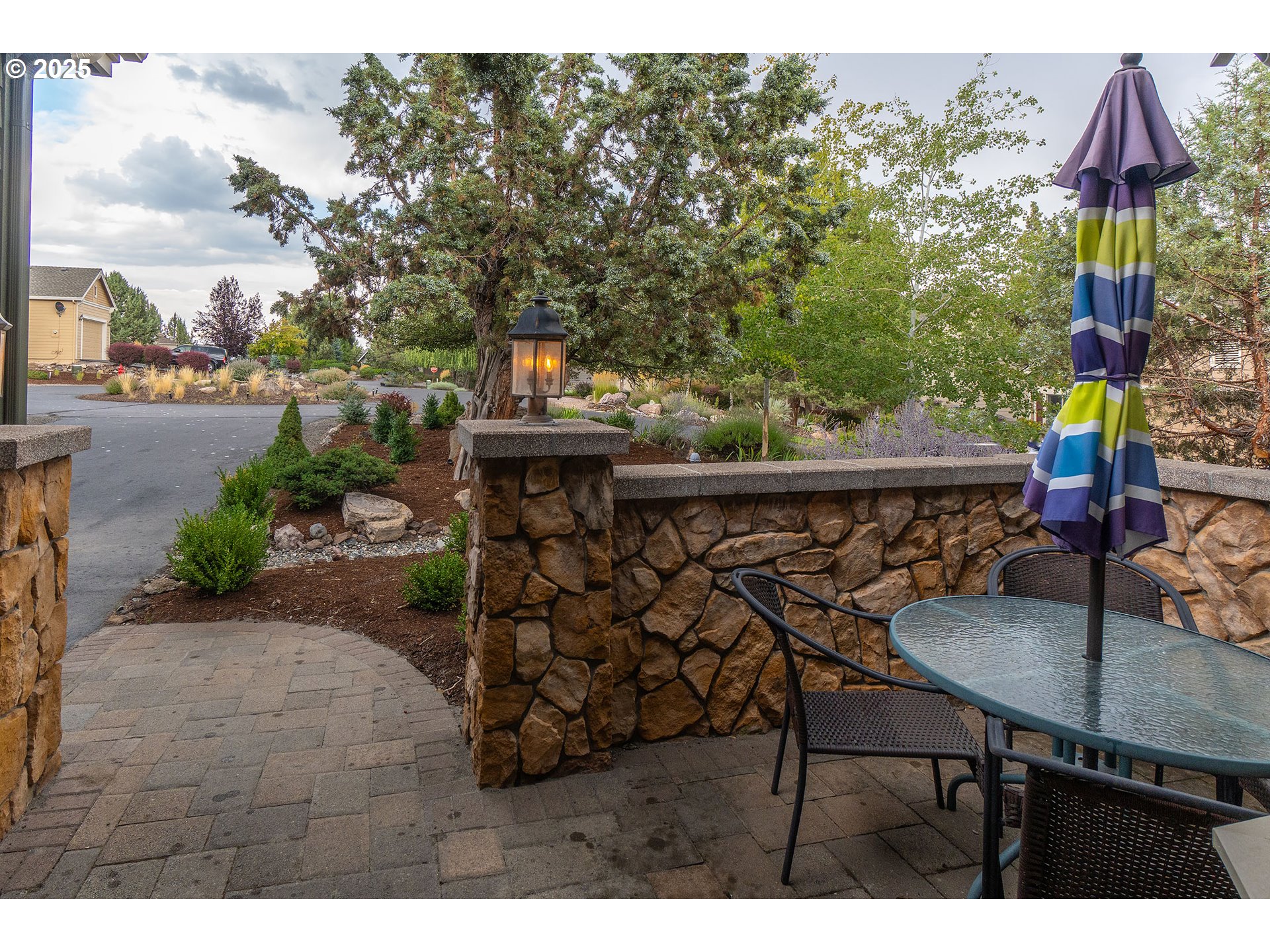 7986 Little Falls Court Redmond, OR 97756 - Photo 3 of 32 a view of outdoor space yard and patio