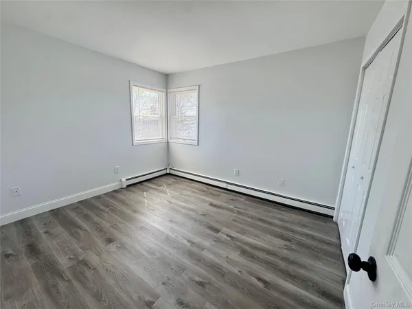 $3,500 | 70 Burlington Avenue, Deer Park, NY 11729