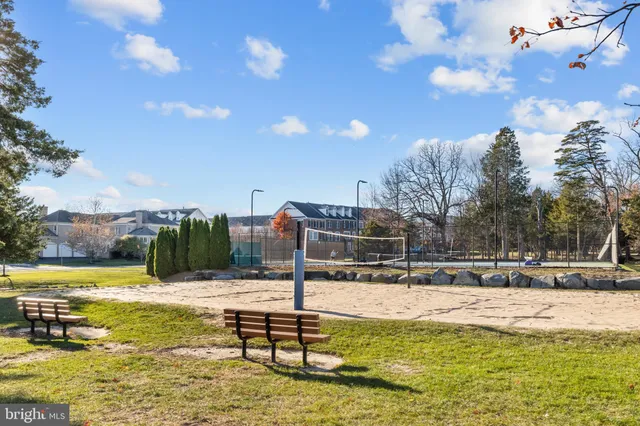 $989,000 | 22962 Sullivans Cove Square, Brambleton, VA 20148