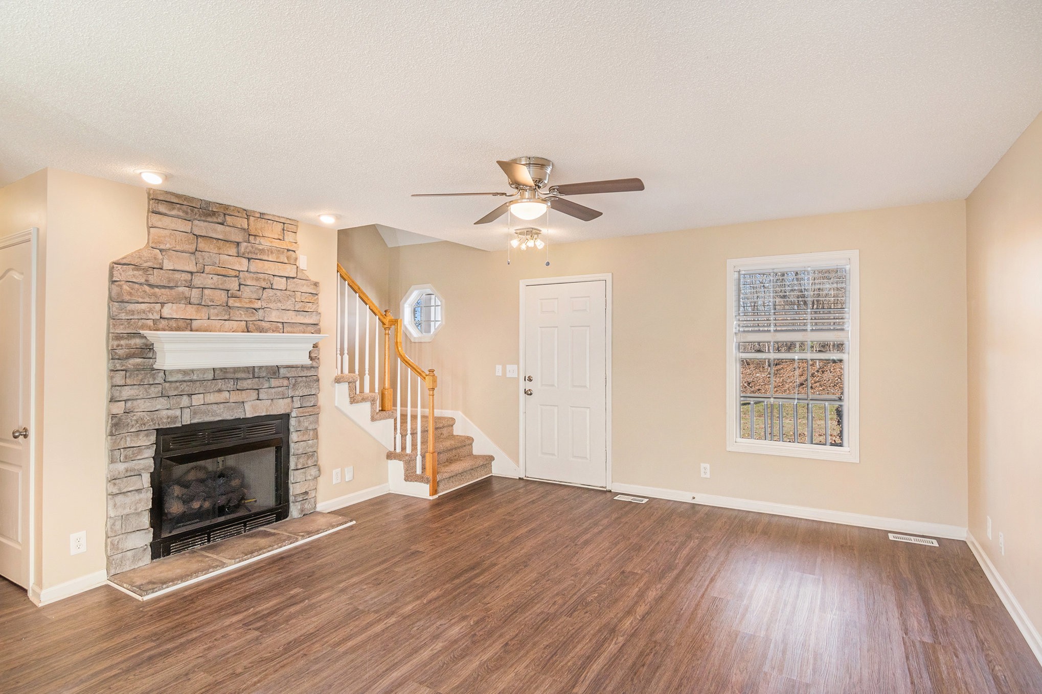 1733 Needmore Road Clarksville, TN 37042 - Photo 7 of 25