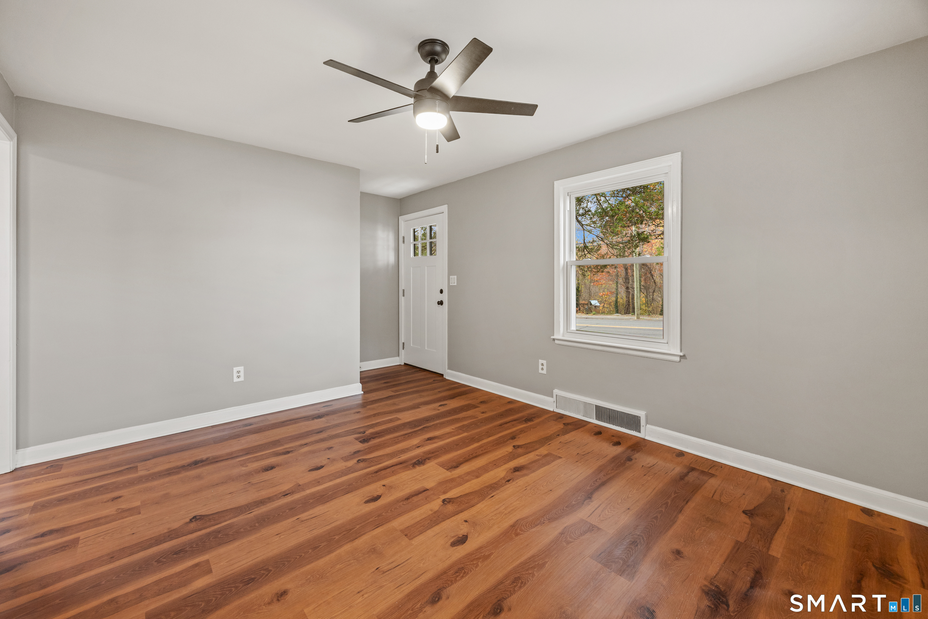 494 Woodtick Road Waterbury, CT 06705 - Photo 7 of 26